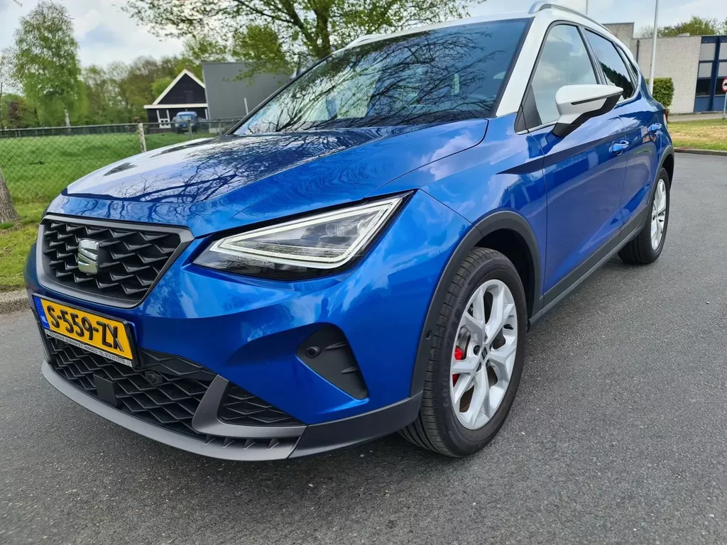 Seat ARONA FR Business Intense